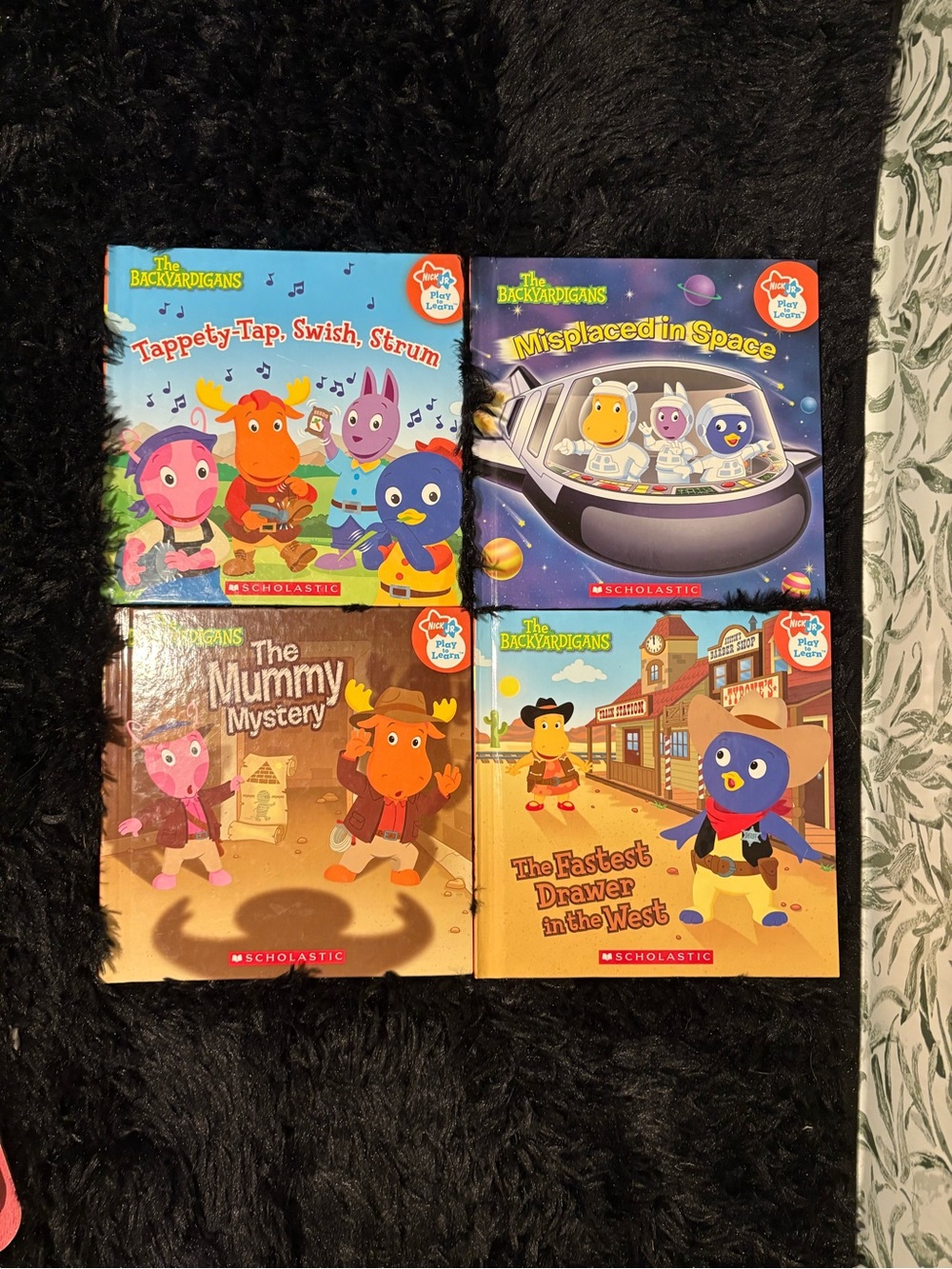 4 The Backyardigans Kids Book Set - Picture 2 of 2
